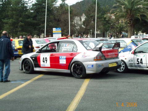 RV2006 044