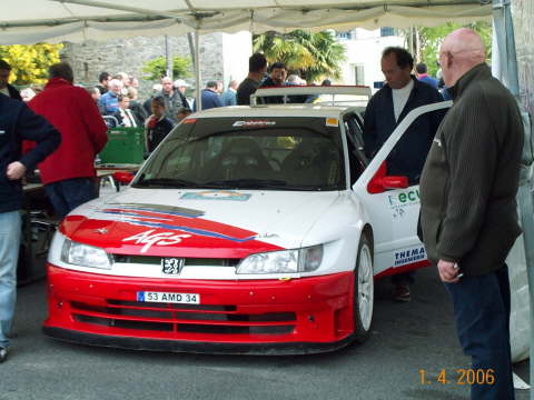 RV2006 045